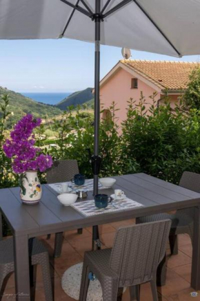 Cav la Ginestra vistamare Elba Rio Nell'elba